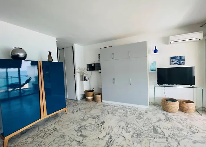 Apartman Terrasse En Front De Antibes